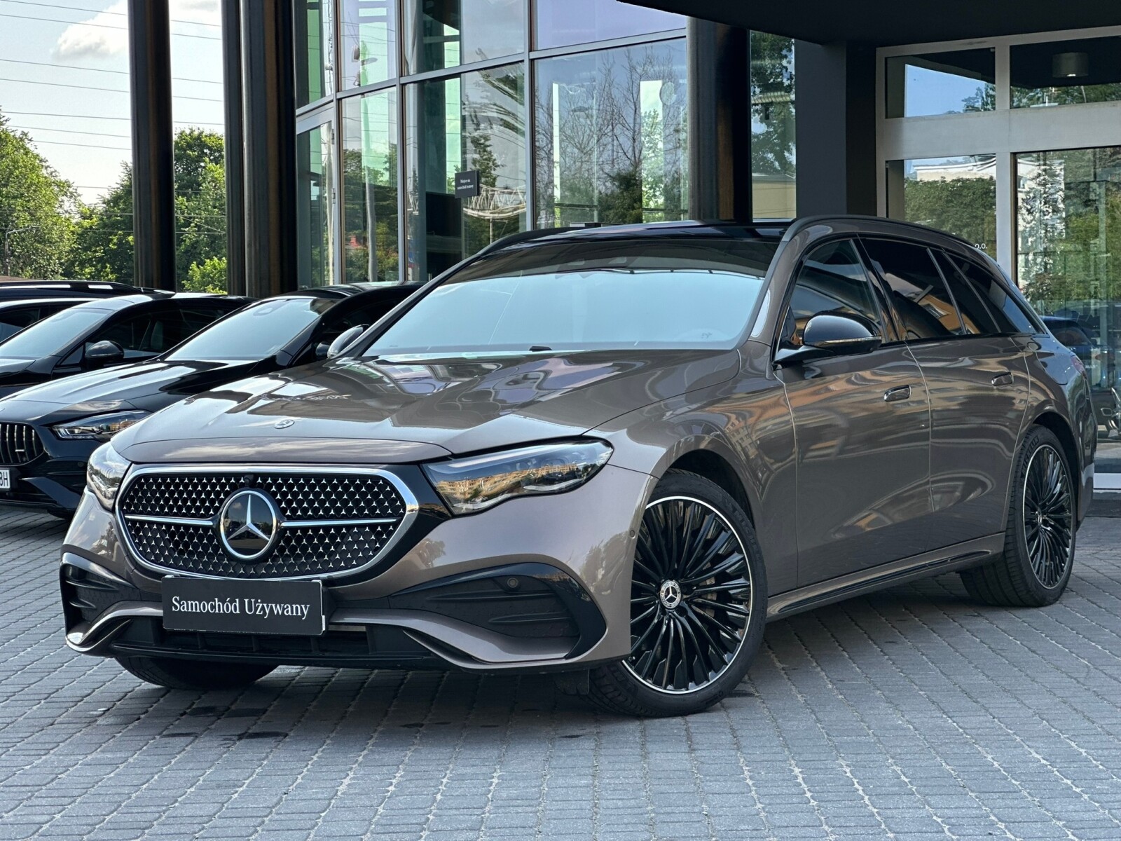 Mercedes-Benz E 300