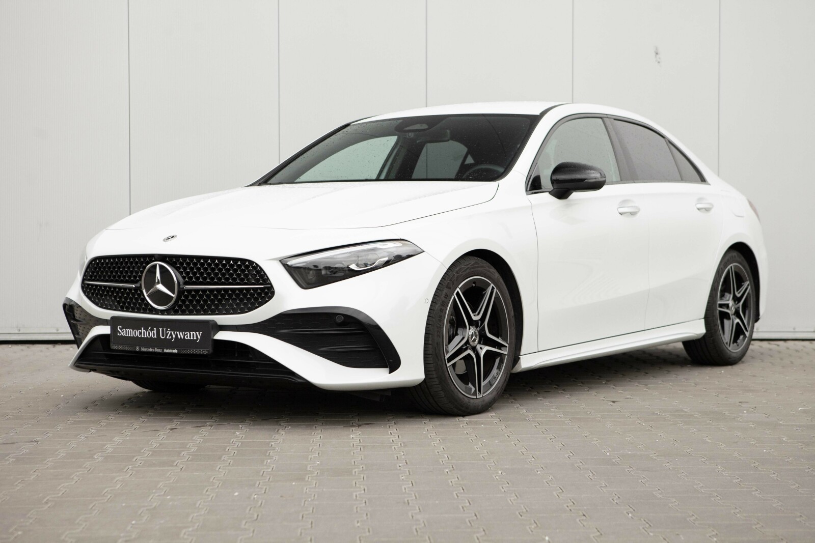 Mercedes-Benz A 200