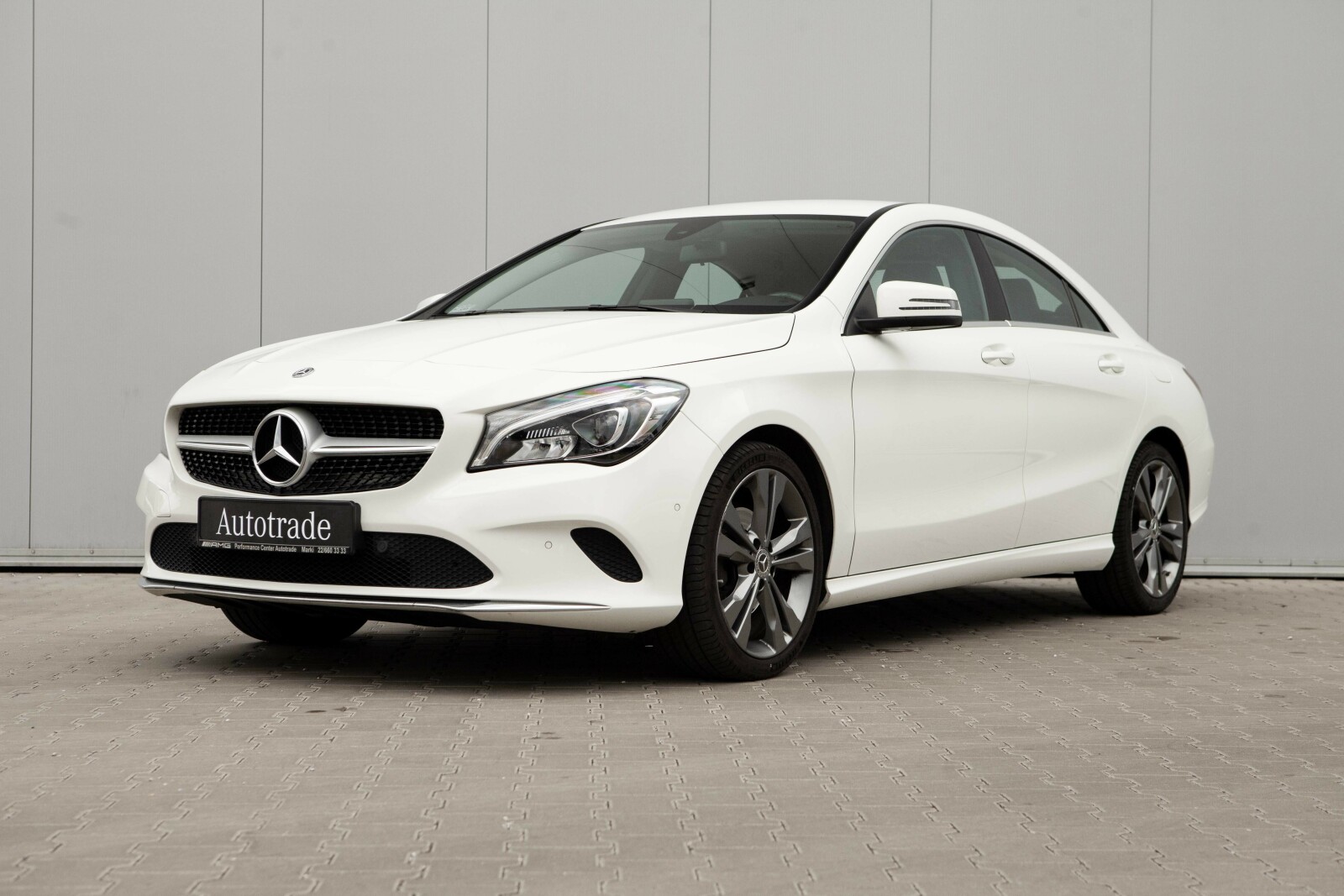 Mercedes-Benz CLA 180