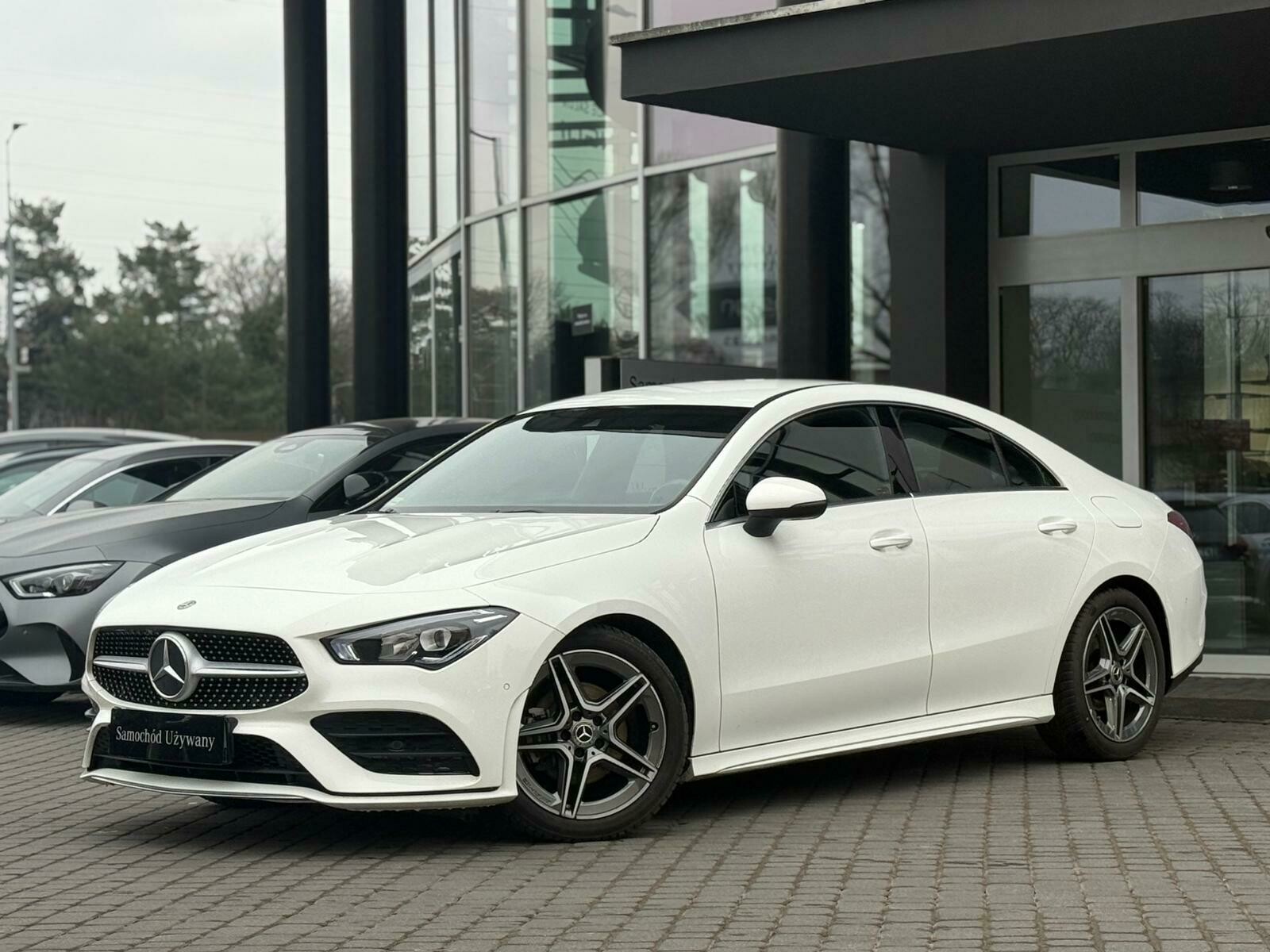 Mercedes-Benz CLA 180