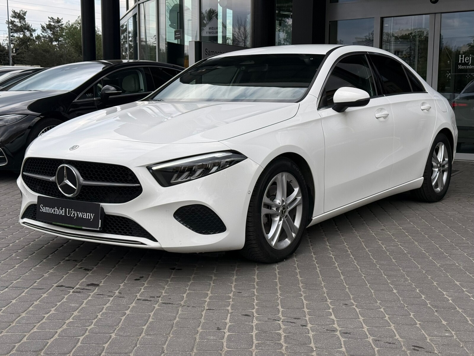 Mercedes-Benz A 200