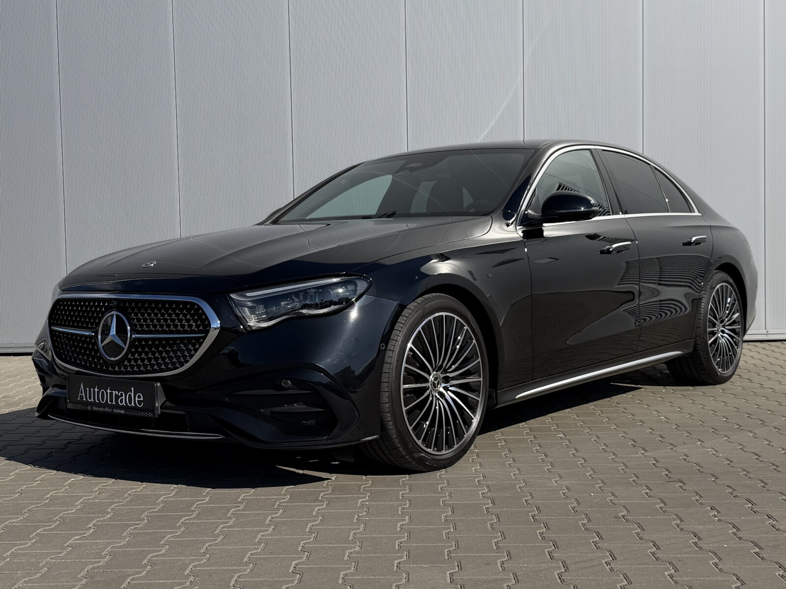 Mercedes-Benz E 220