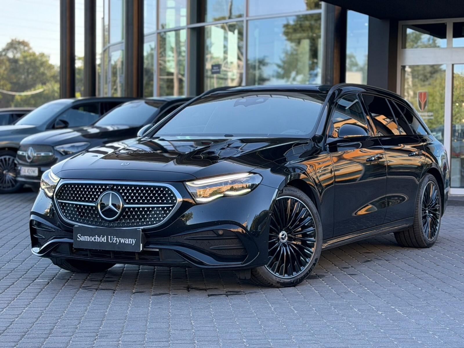 Mercedes-Benz E 300