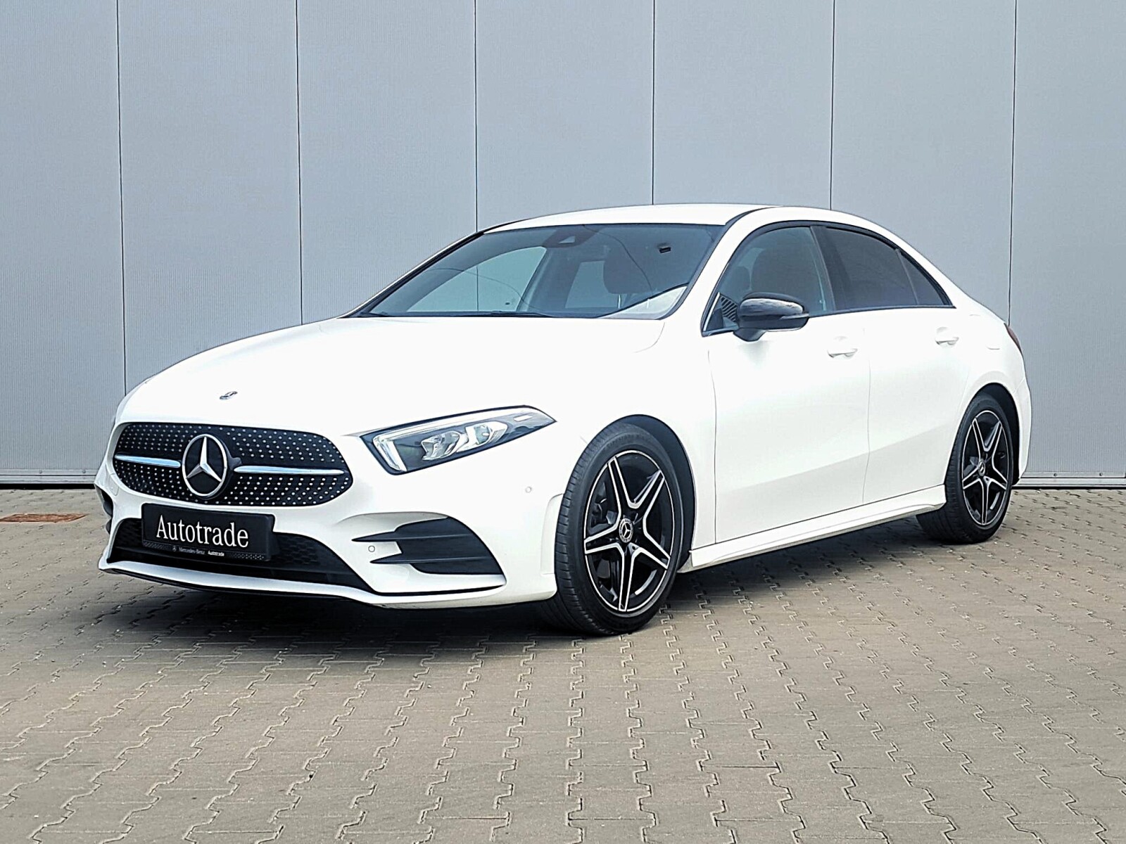 Mercedes-Benz A 200