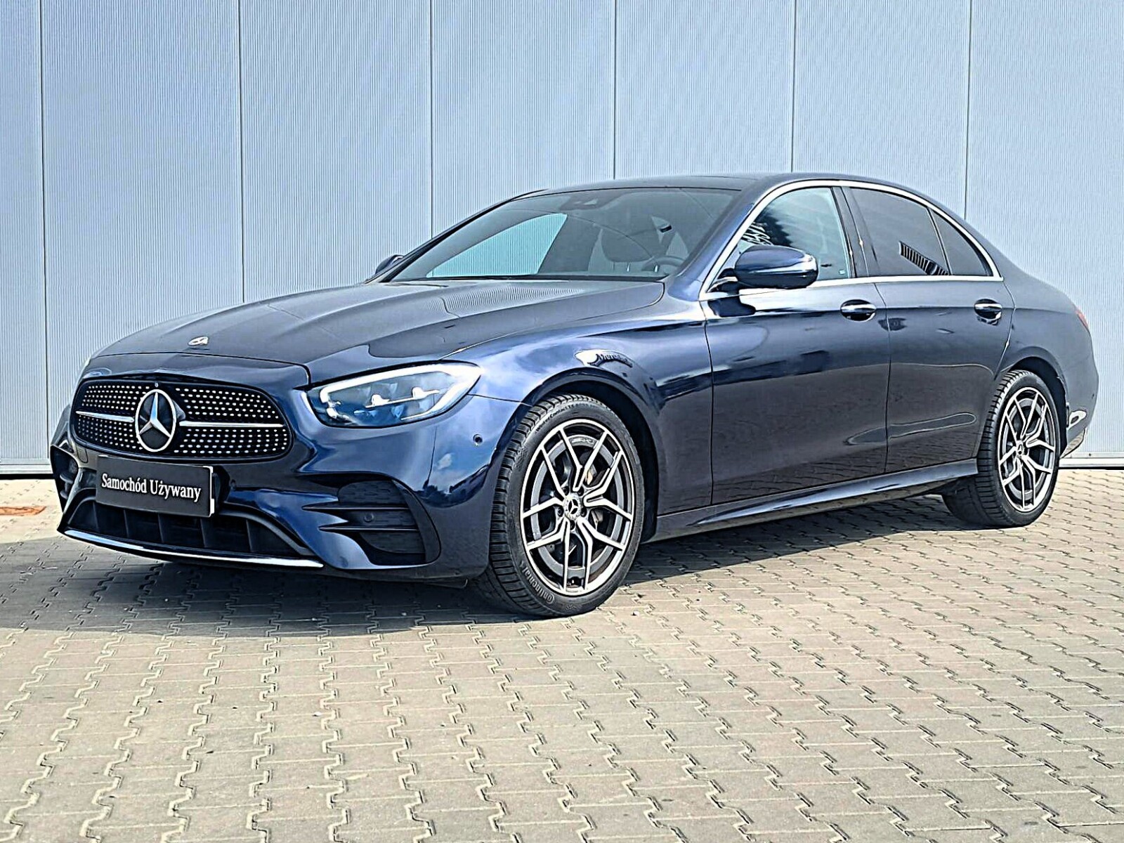 Mercedes-Benz E 220