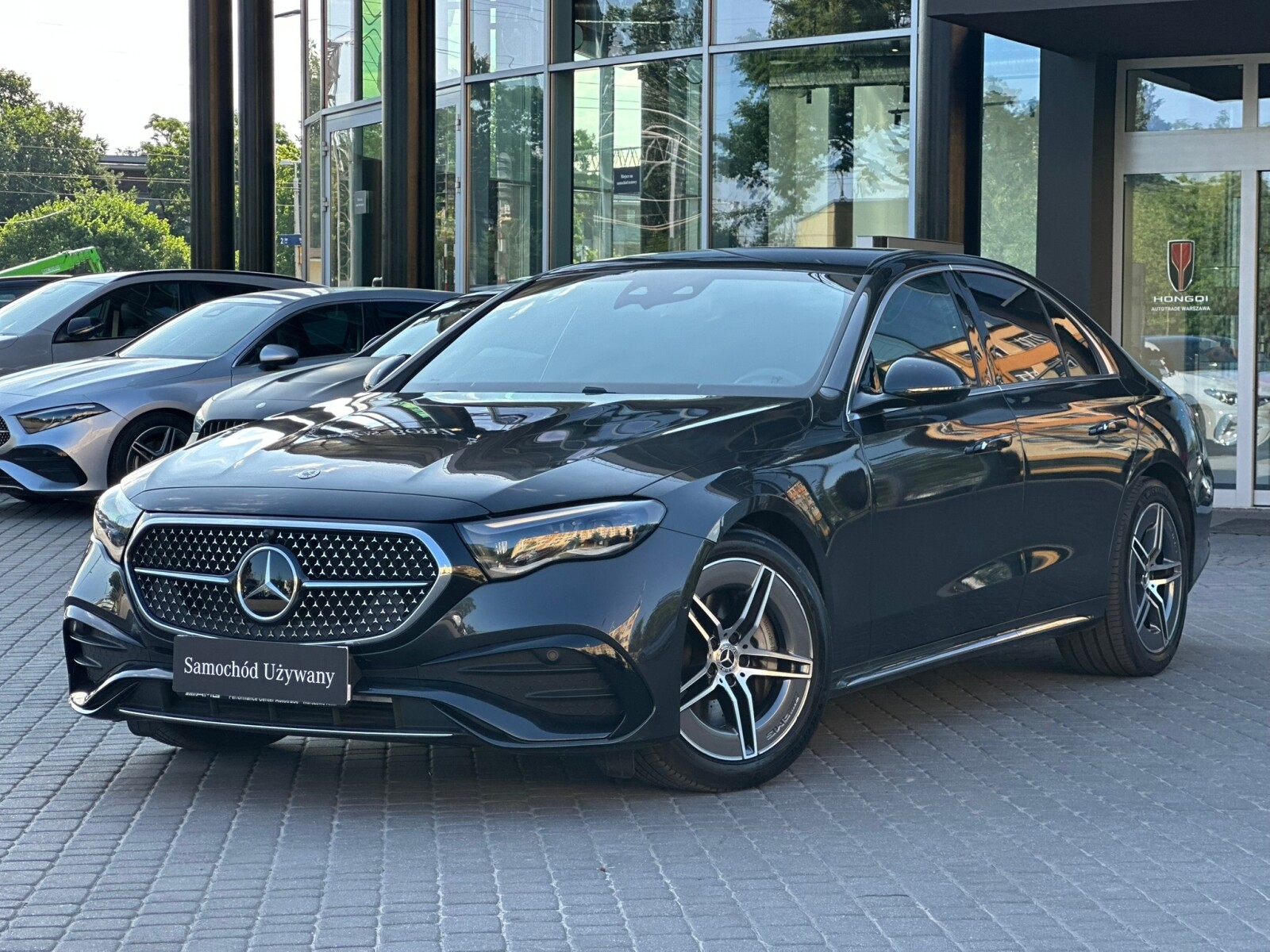 Mercedes-Benz E 200