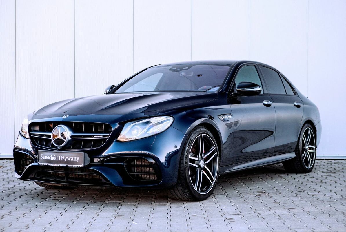 Mercedes-Benz E 63 AMG