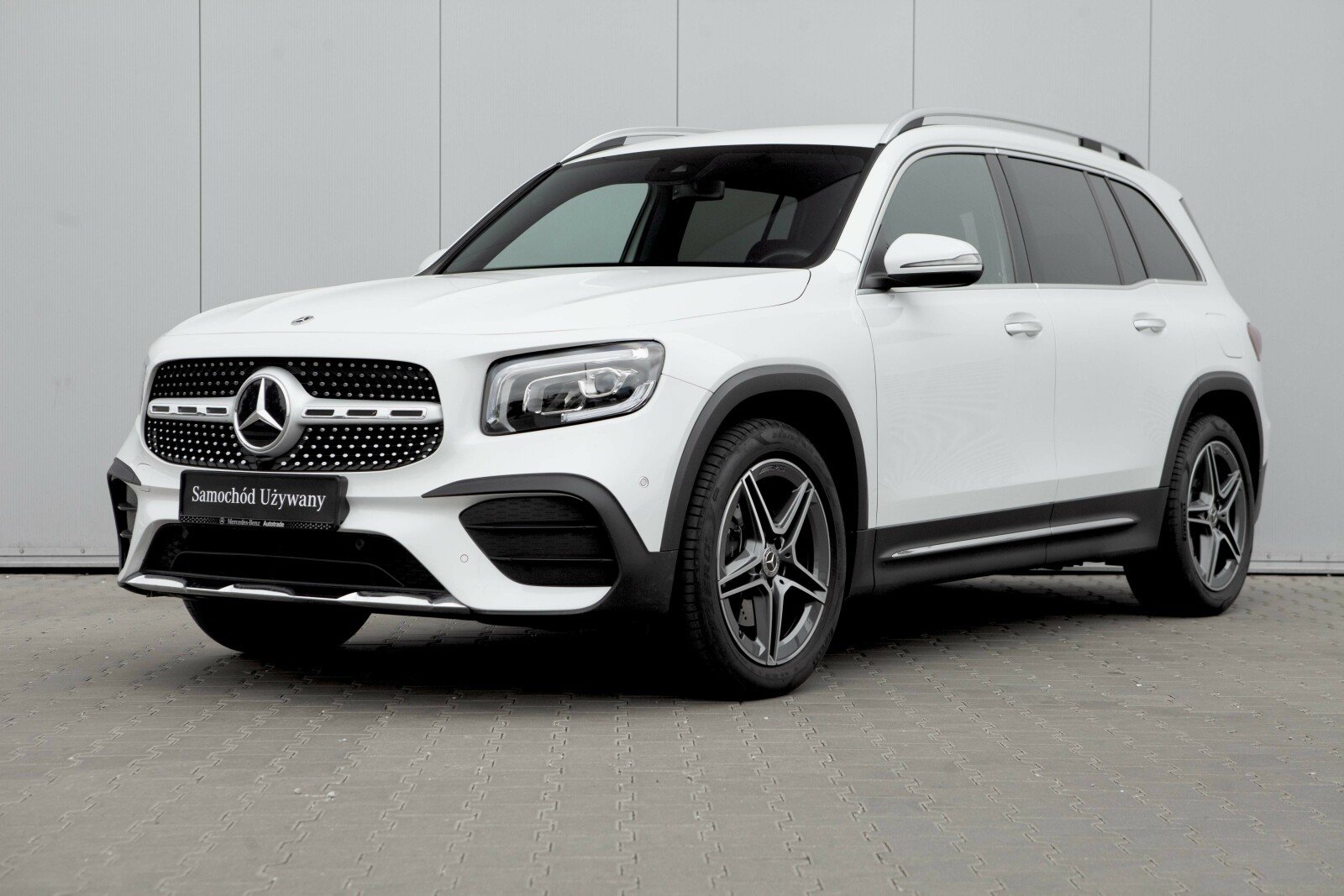 Mercedes-Benz GLB 200
