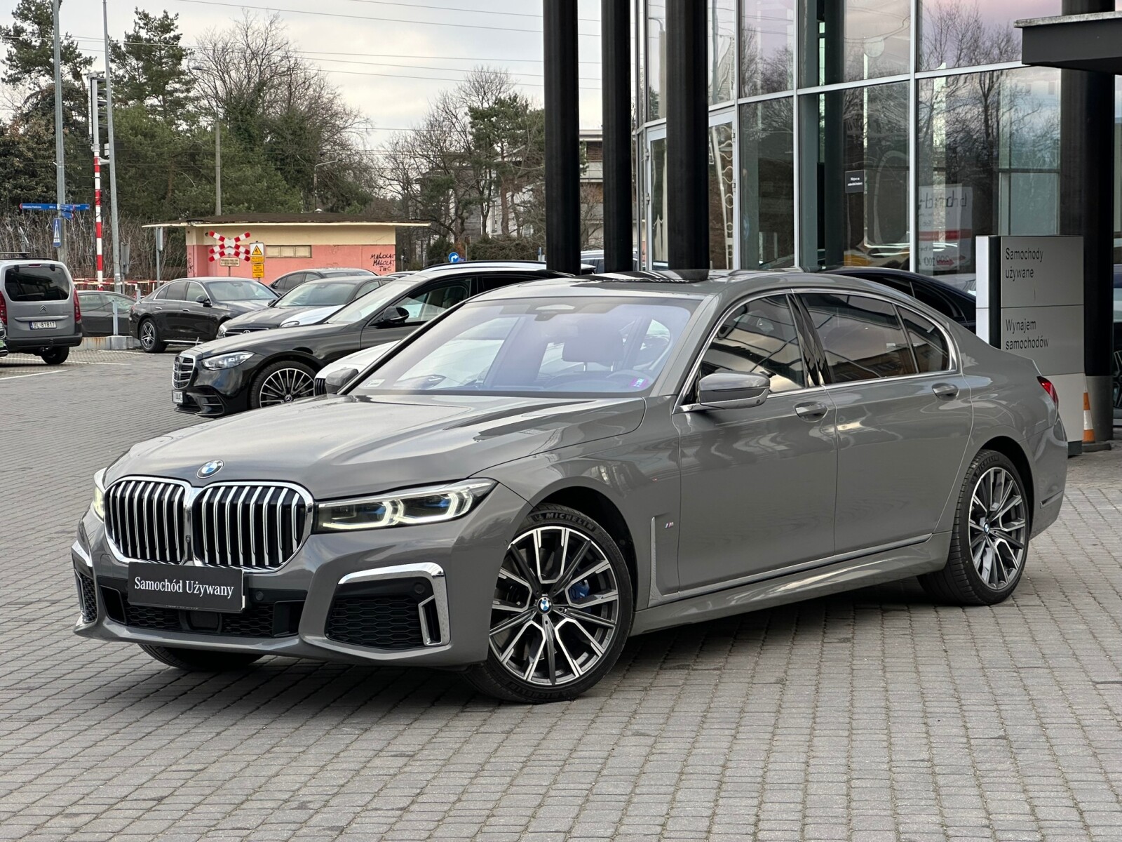 BMW 750